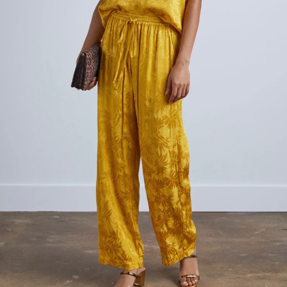 Xirena yellow palm silk pants!